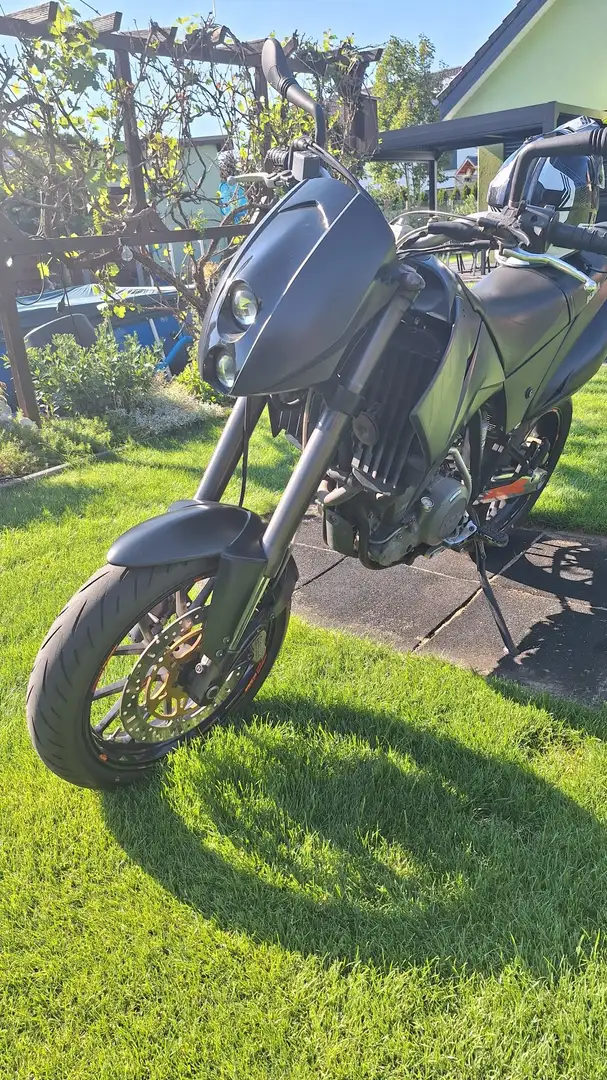 KTM 640 Duke Black Edition A2 geeignet Noir - 1