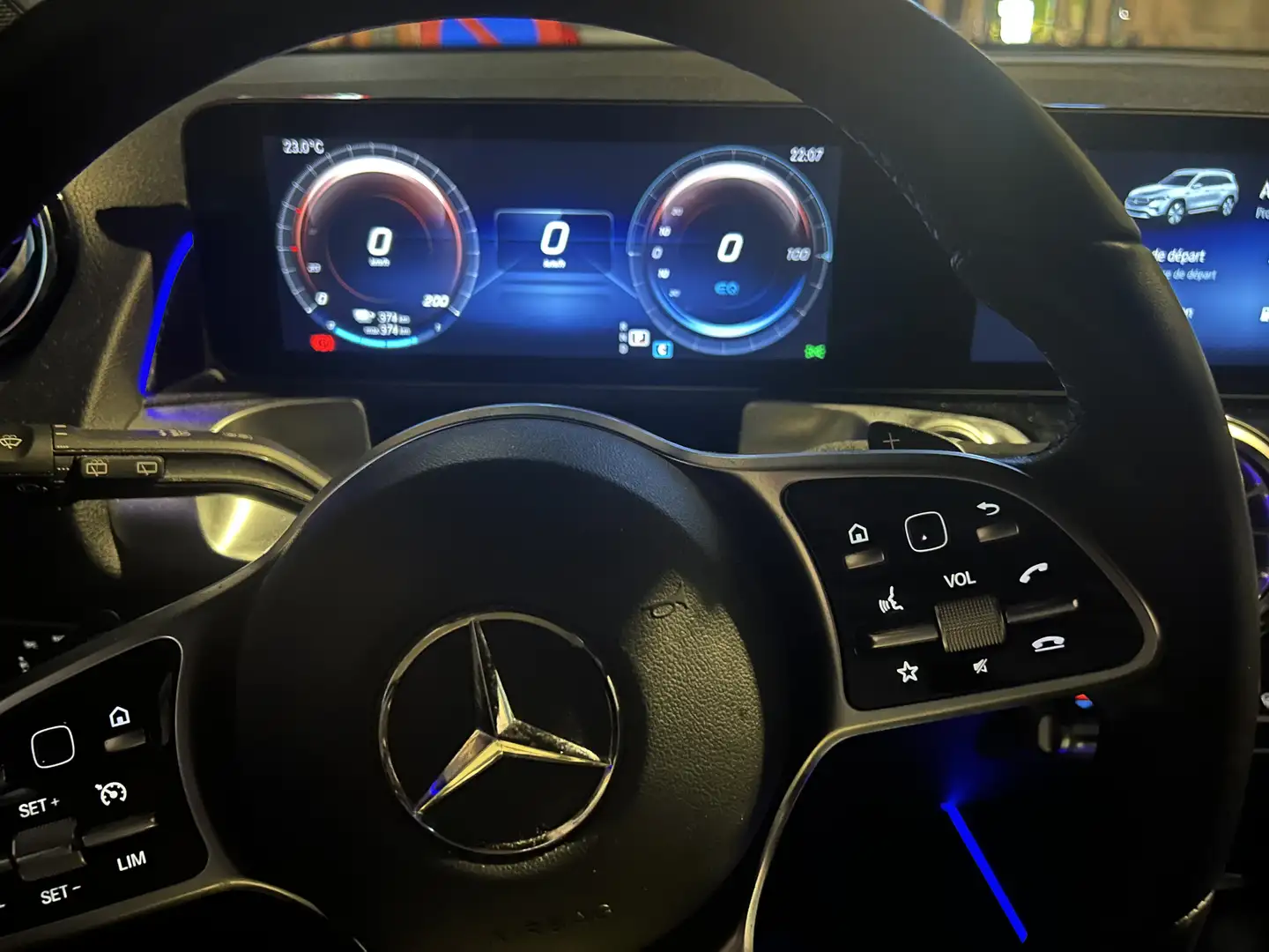 Mercedes-Benz EQB 250 EQB 70.5 kWh 250+ Business Line 7 pl. Negro - 1