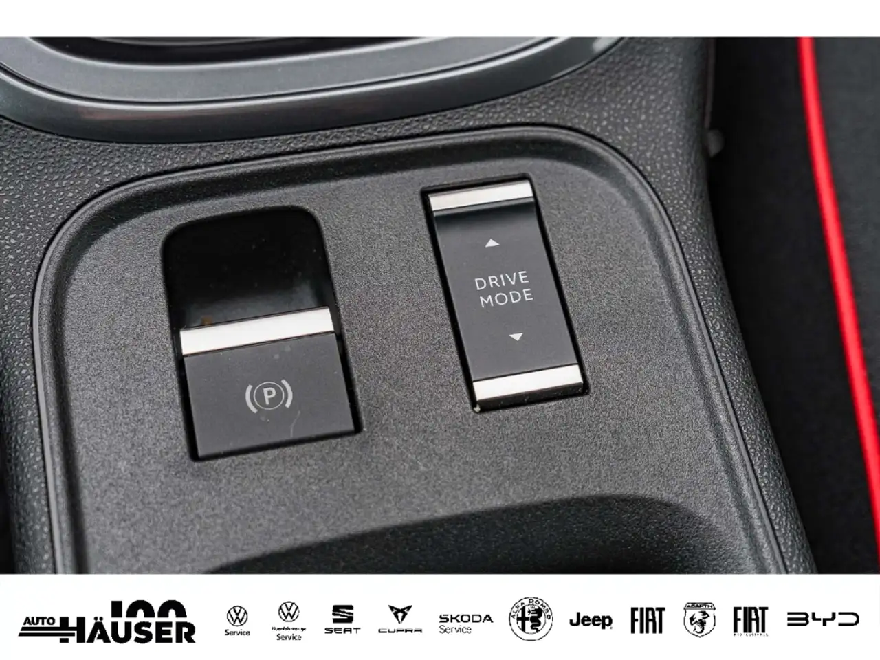 Fiat 600 RED 54 kWh TEMPOMAT LED APPLE ANDROID 24