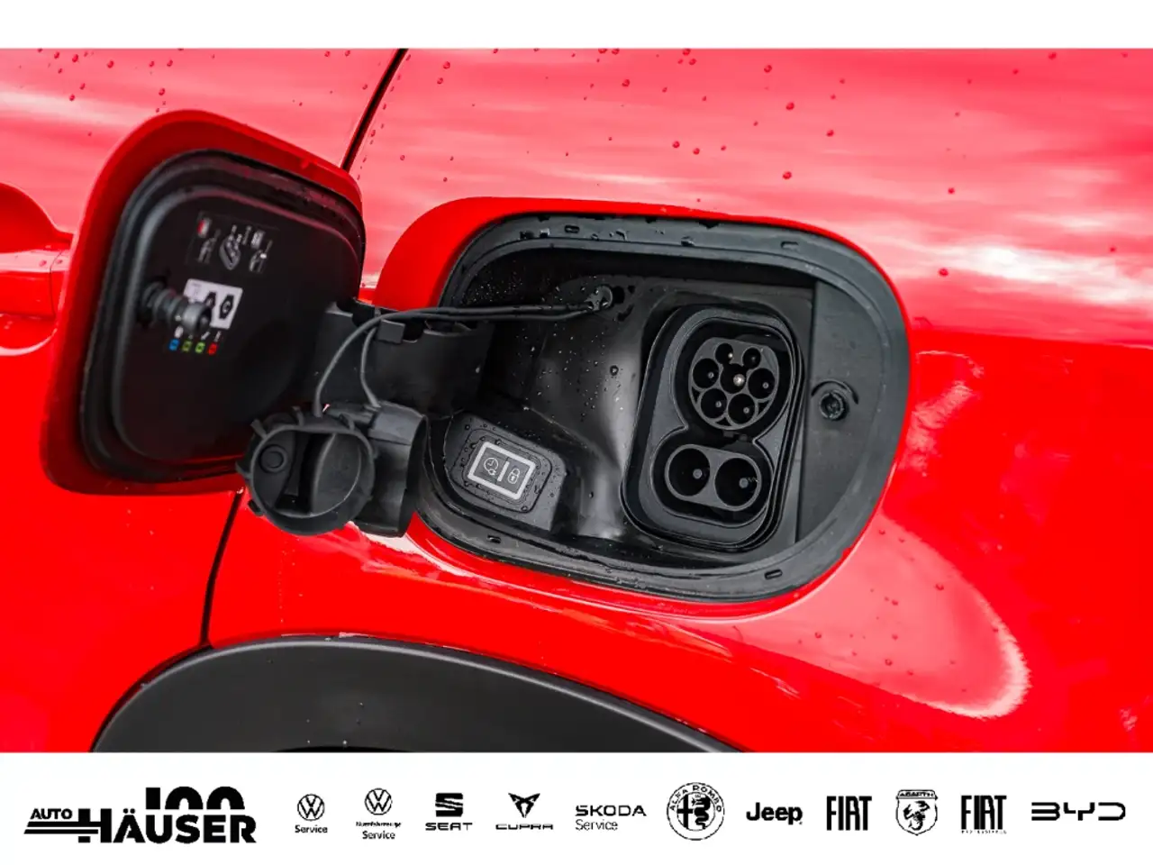 Fiat 600 RED 54 kWh TEMPOMAT LED APPLE ANDROID 8