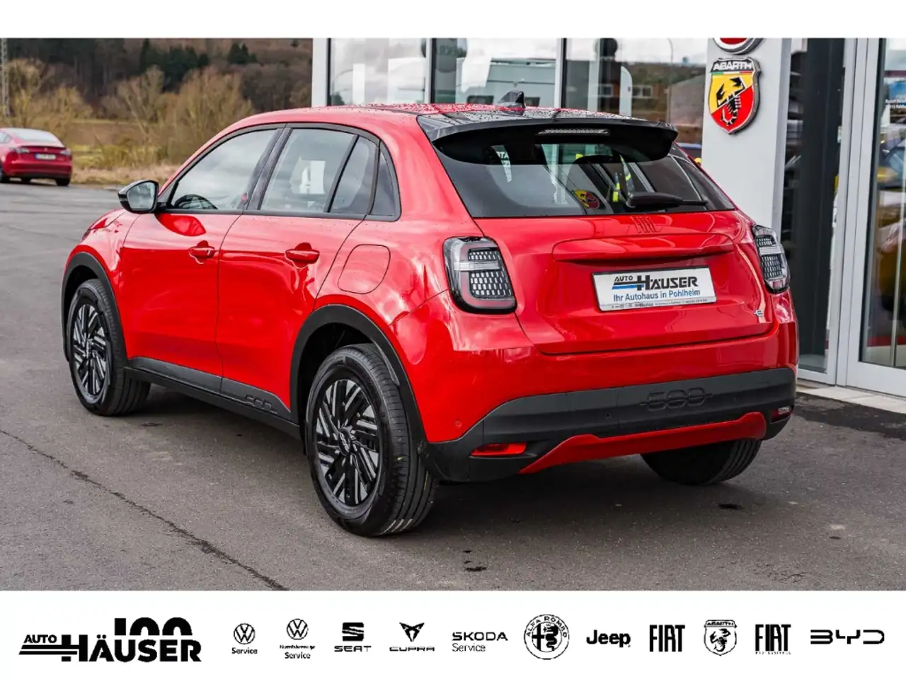 Fiat 600 RED 54 kWh TEMPOMAT LED APPLE ANDROID 4