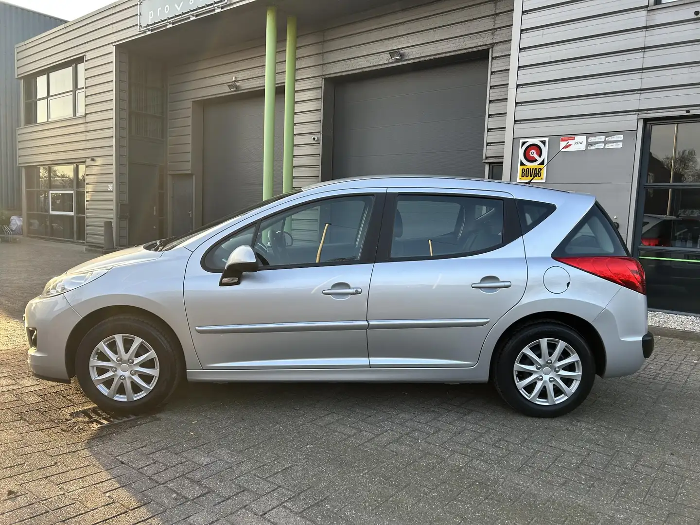 Peugeot 207 SW 1.4 Access Lite | Airco Grijs - 2