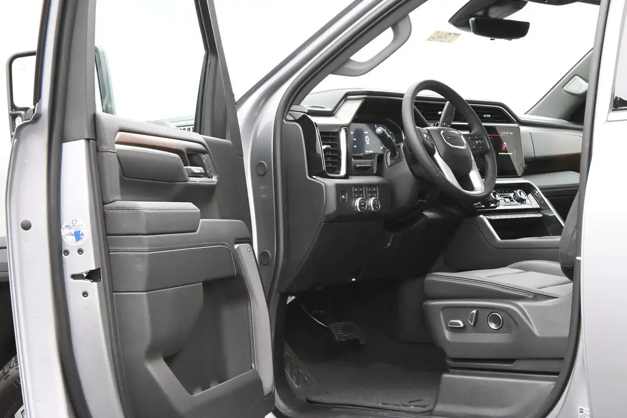 GMC Sierra 2500HD снимка GMC Sierra 2500HD
