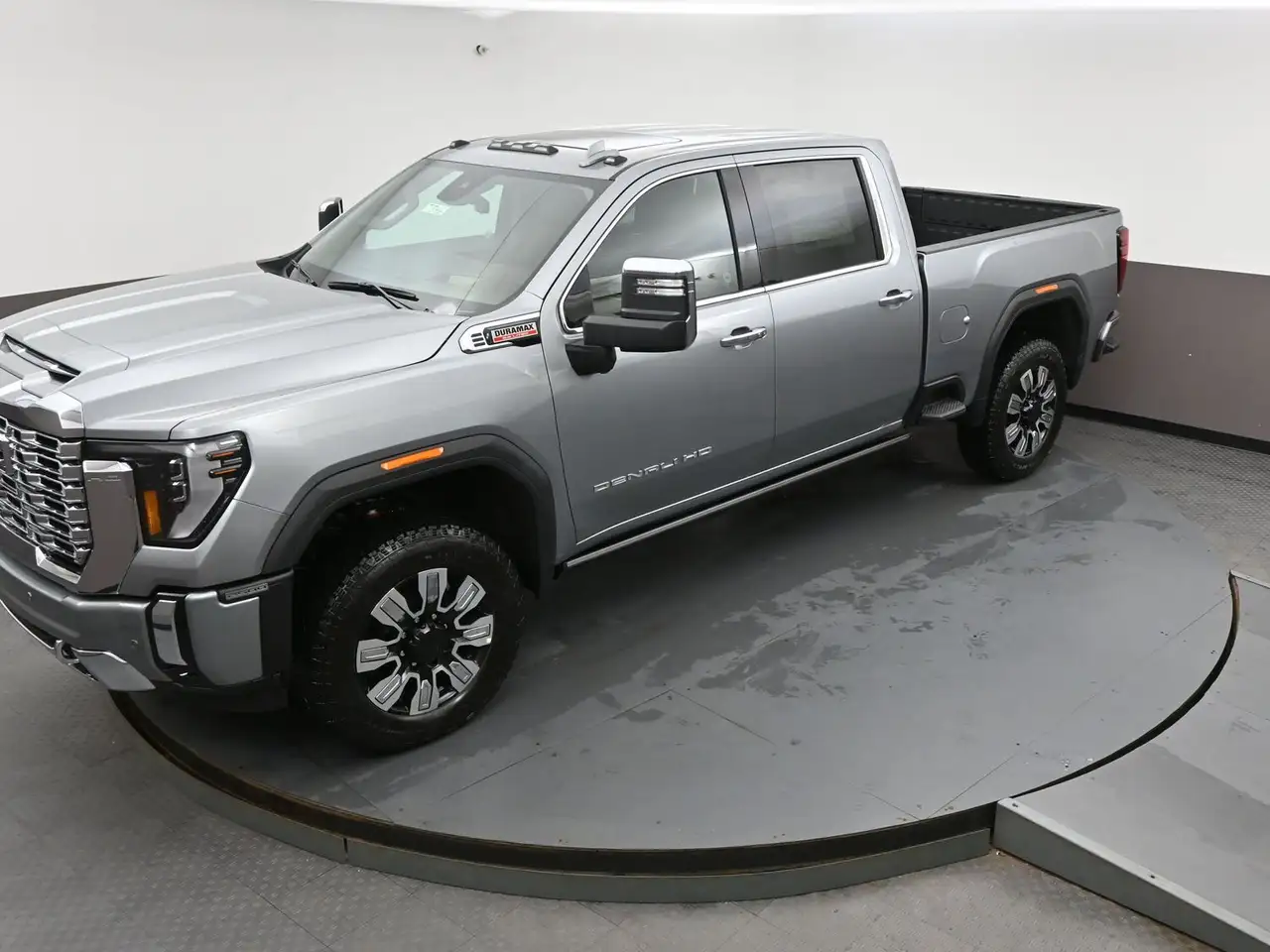 GMC Sierra 2500HD снимка GMC Sierra 2500HD