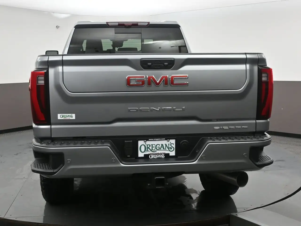 GMC Sierra 2500HD снимка GMC Sierra 2500HD