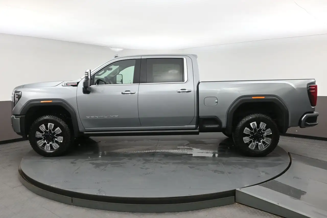 GMC Sierra 2500HD снимка GMC Sierra 2500HD
