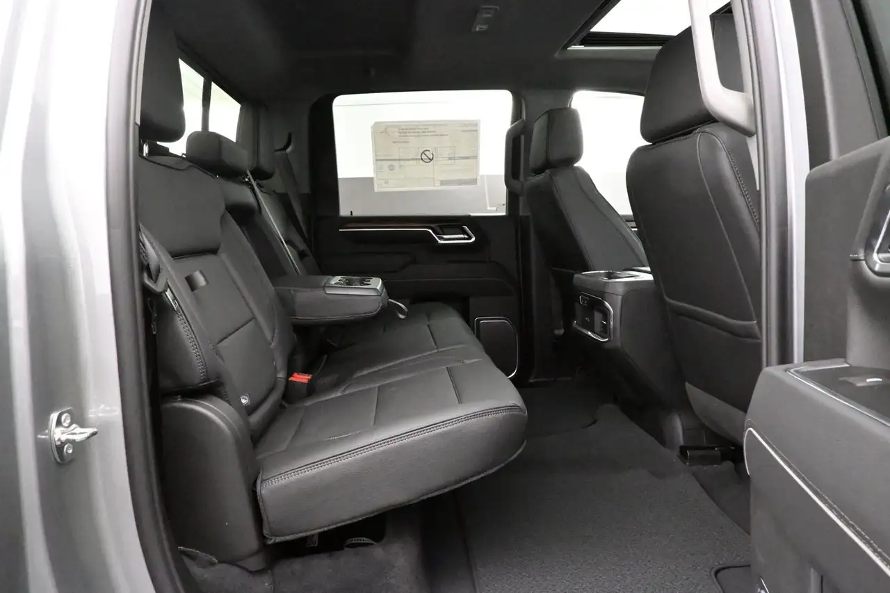 GMC Sierra 2500HD снимка GMC Sierra 2500HD