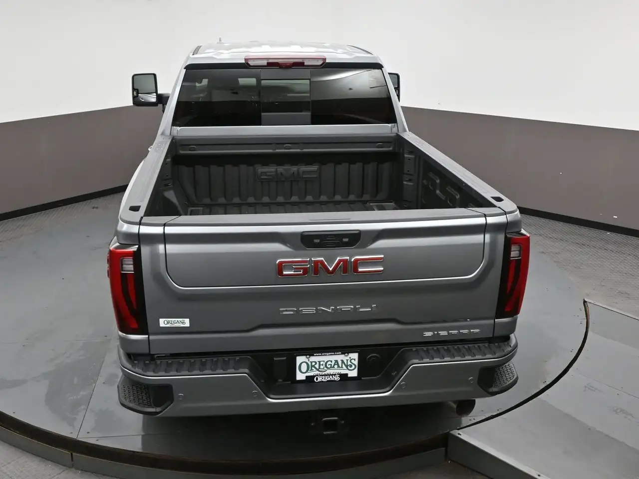 GMC Sierra 2500HD снимка GMC Sierra 2500HD