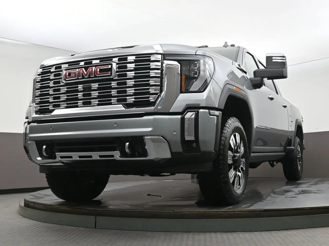 GMC Sierra 2500HD снимка GMC Sierra 2500HD