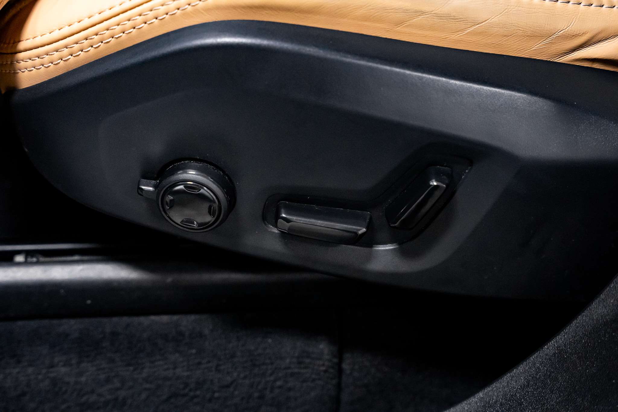 2024 Volvo XC90 B6 AWD ULTIMATE 7PASSAGERS CUIR CRUISE ADAPTATIF thumb 20