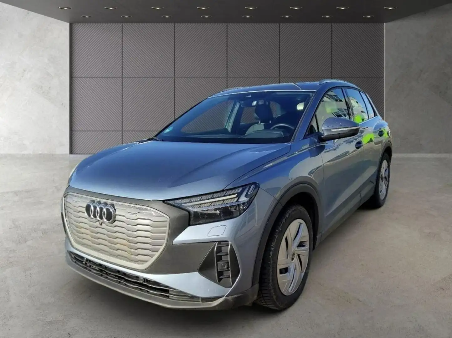 Audi Q4 e-tron Q4 45 e-tron quattro *AHK*MATRIX*PANO* Blau - 2