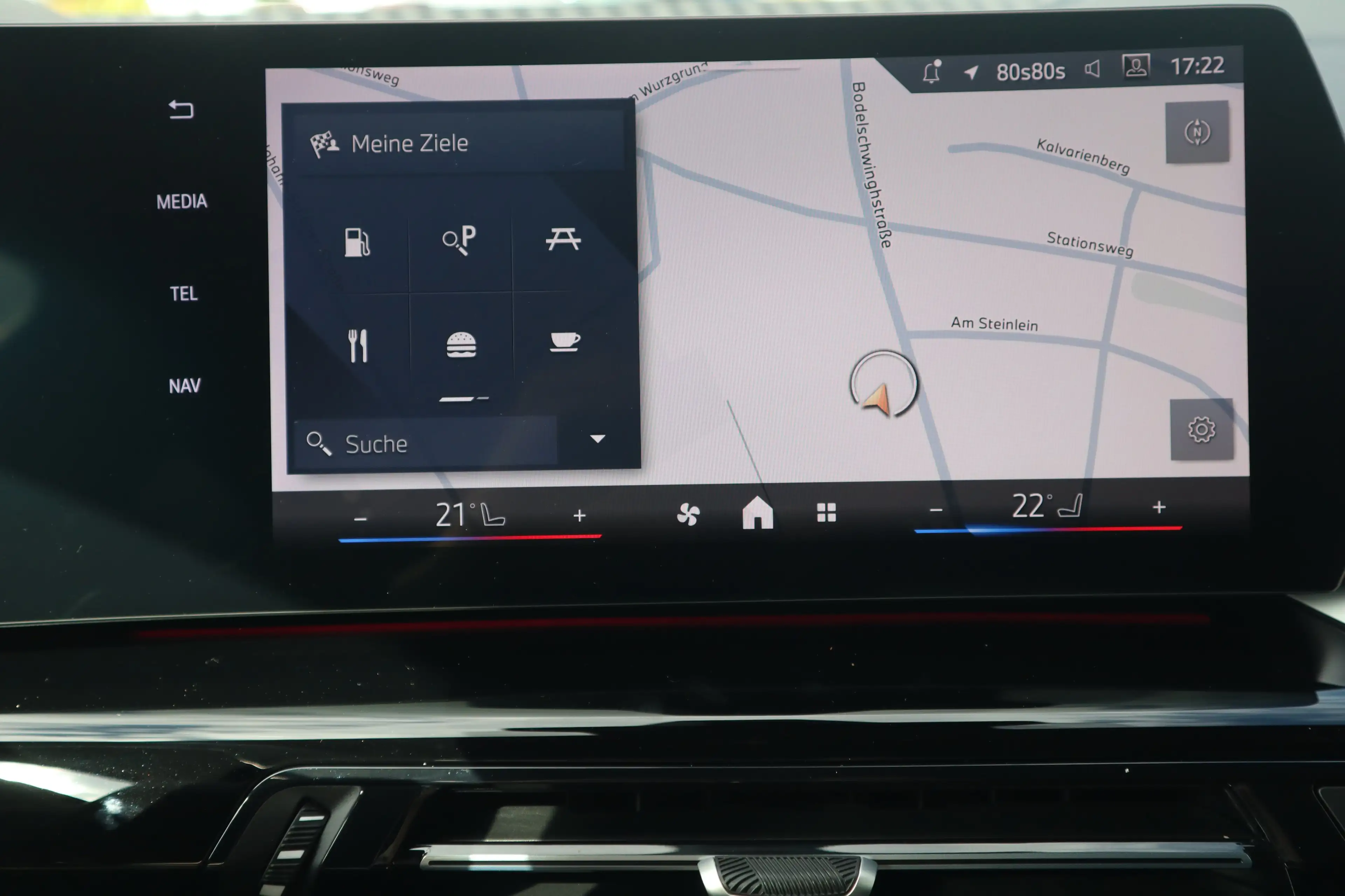 BMW 223 i xDrive Active Tourer — photo 10
