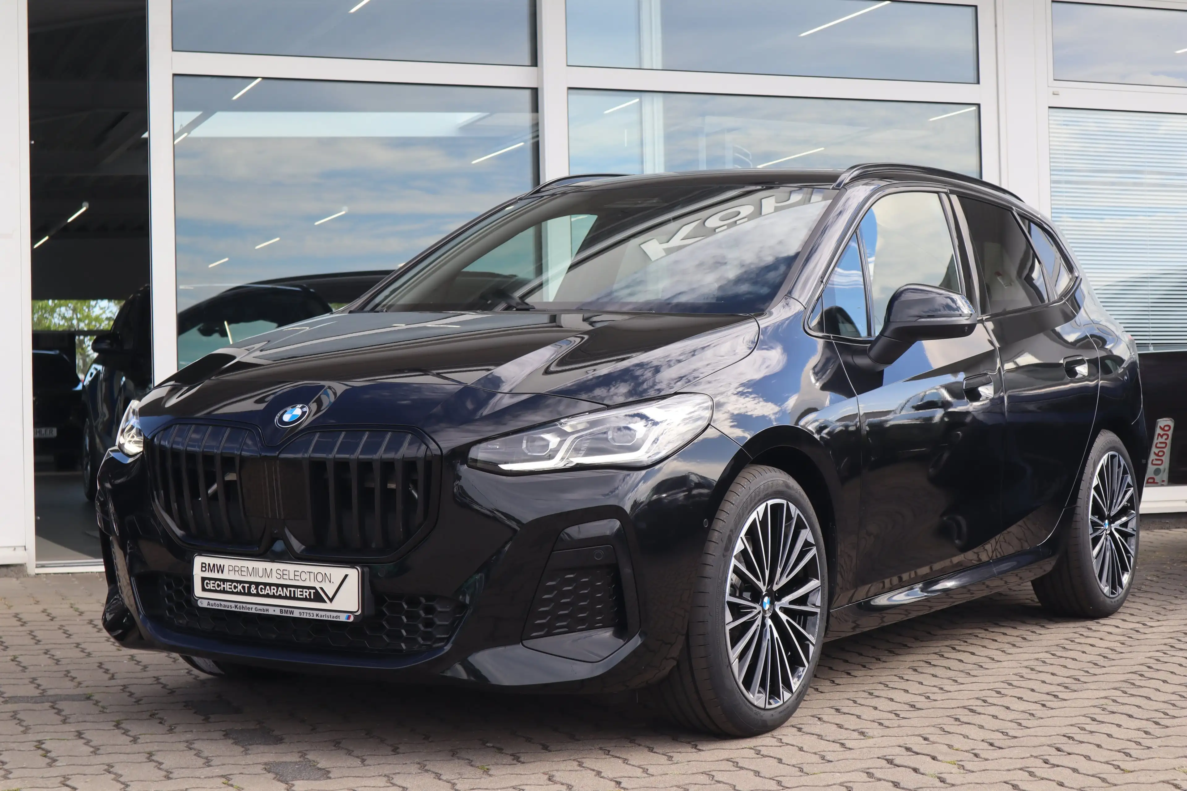 BMW 223 i xDrive Active Tourer