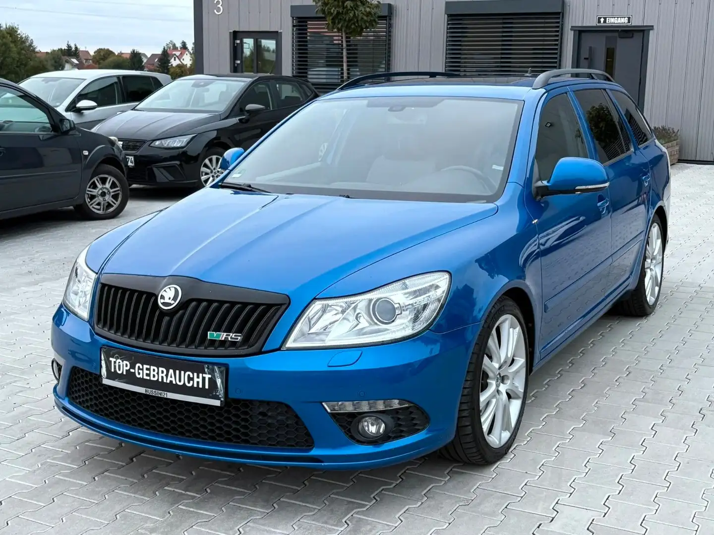 Skoda Octavia RS Combi 2.0 TSI DSG / Xenon / Navi / 18 Blau - 2
