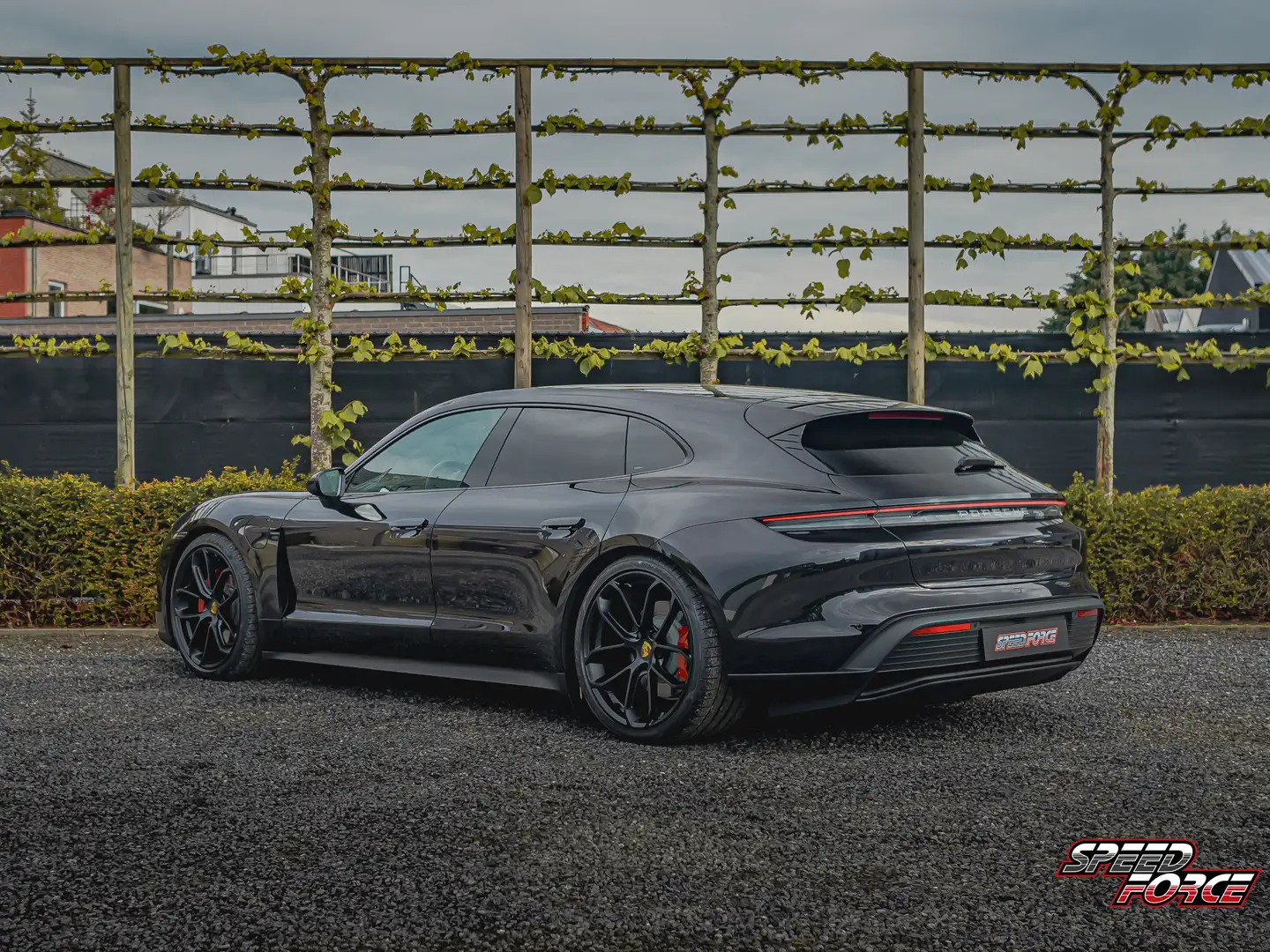 Porsche Taycan Sport Turismo Facelift | Luchtvering | Bose | ... Noir - 2