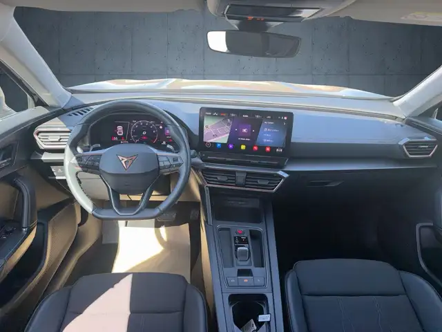 Cupra Formentor view 11