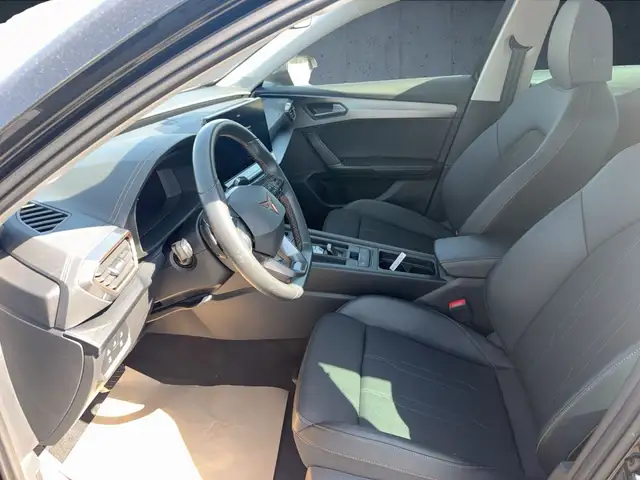Cupra Formentor view 9