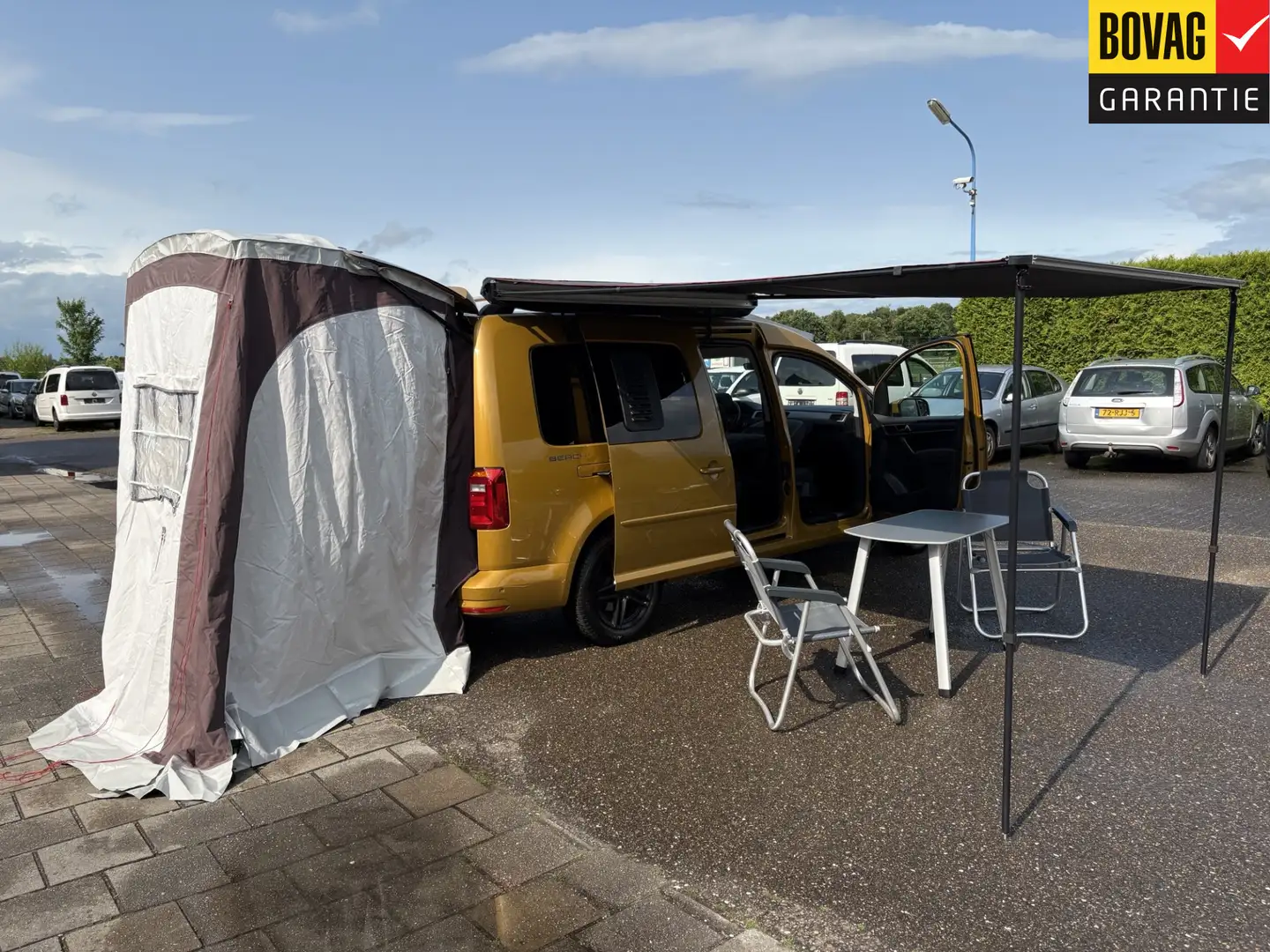 Volkswagen Caddy Maxi 1.4 TSI BEACH 5p 96kw DSG Life Camper ( Bed, Amarillo - 2