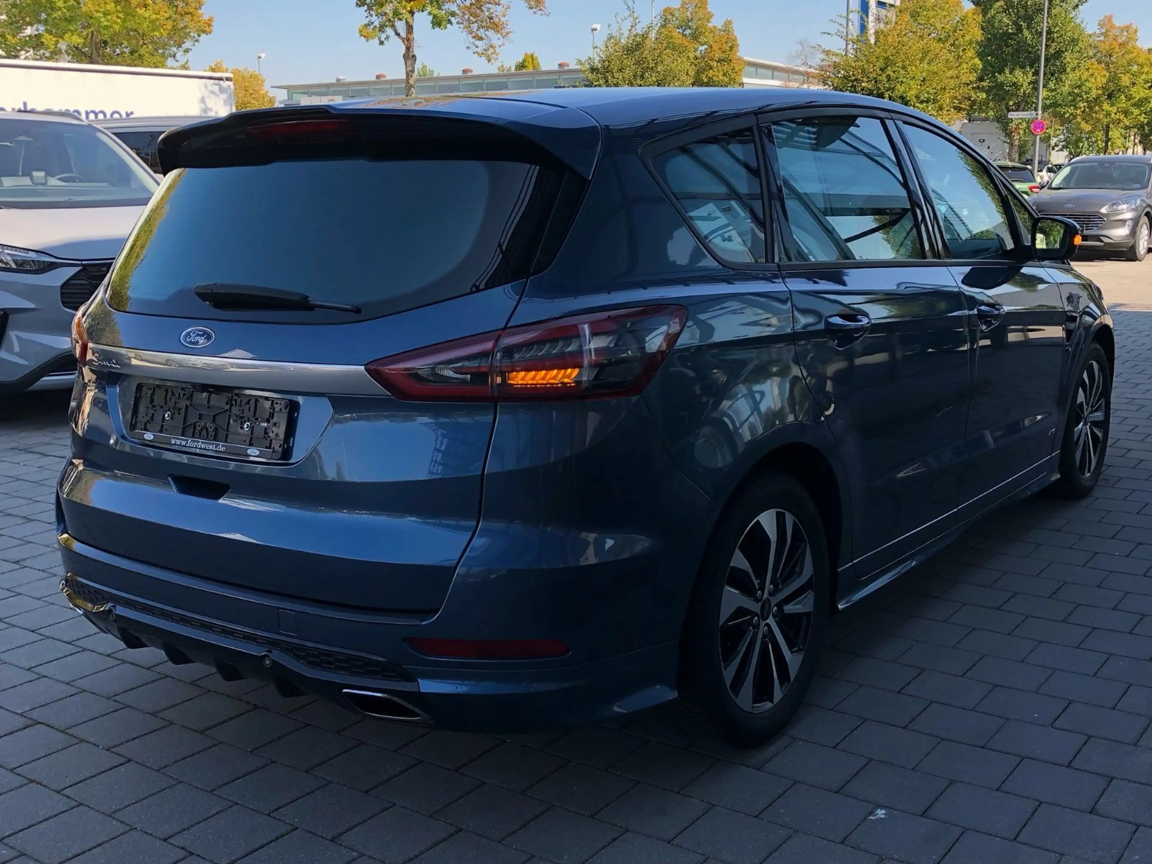 Ford S-Max 783 S-Max 2.0 EcoBlue Automatik AWD ST-Line — photo 7