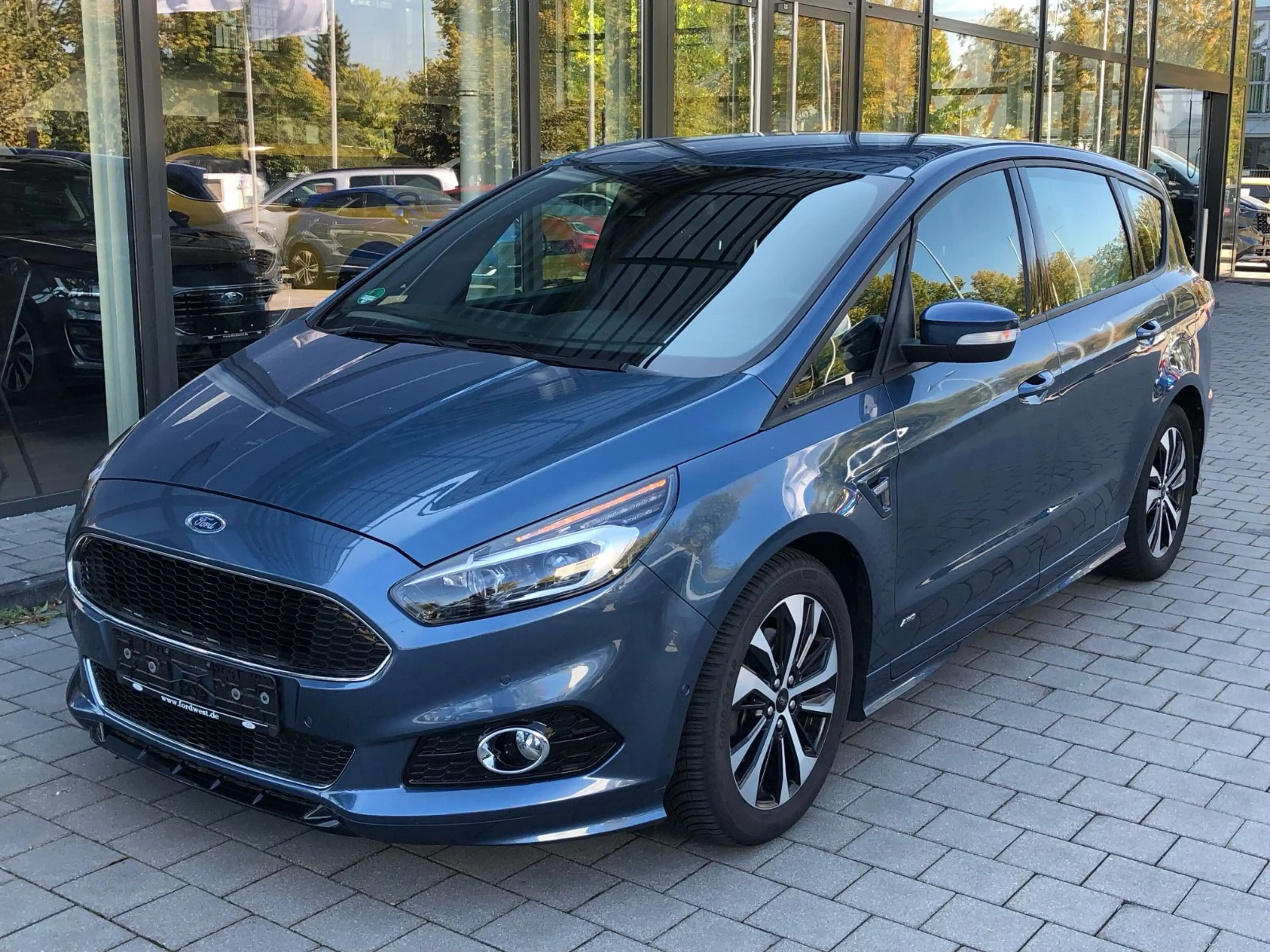 Ford S-Max 783 S-Max 2.0 EcoBlue Automatik AWD ST-Line — photo 2
