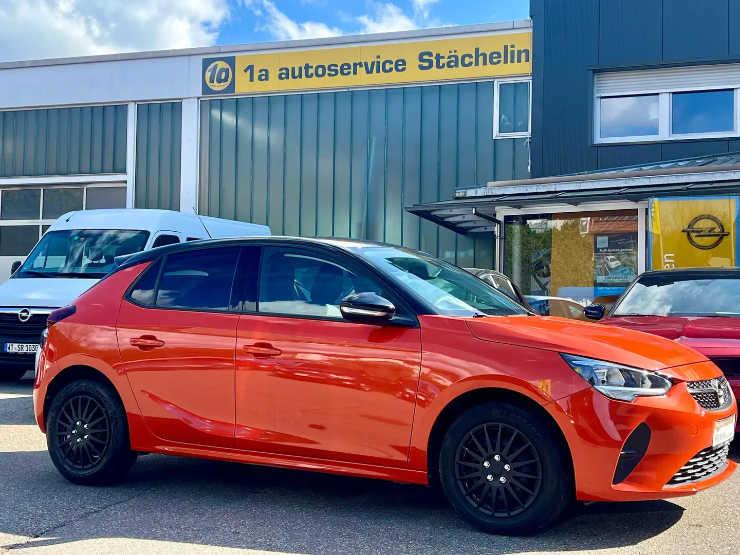 Opel Corsa F 1.2 Edition,ORANGE&BLACK,DPAKET,PDC Orange - 1