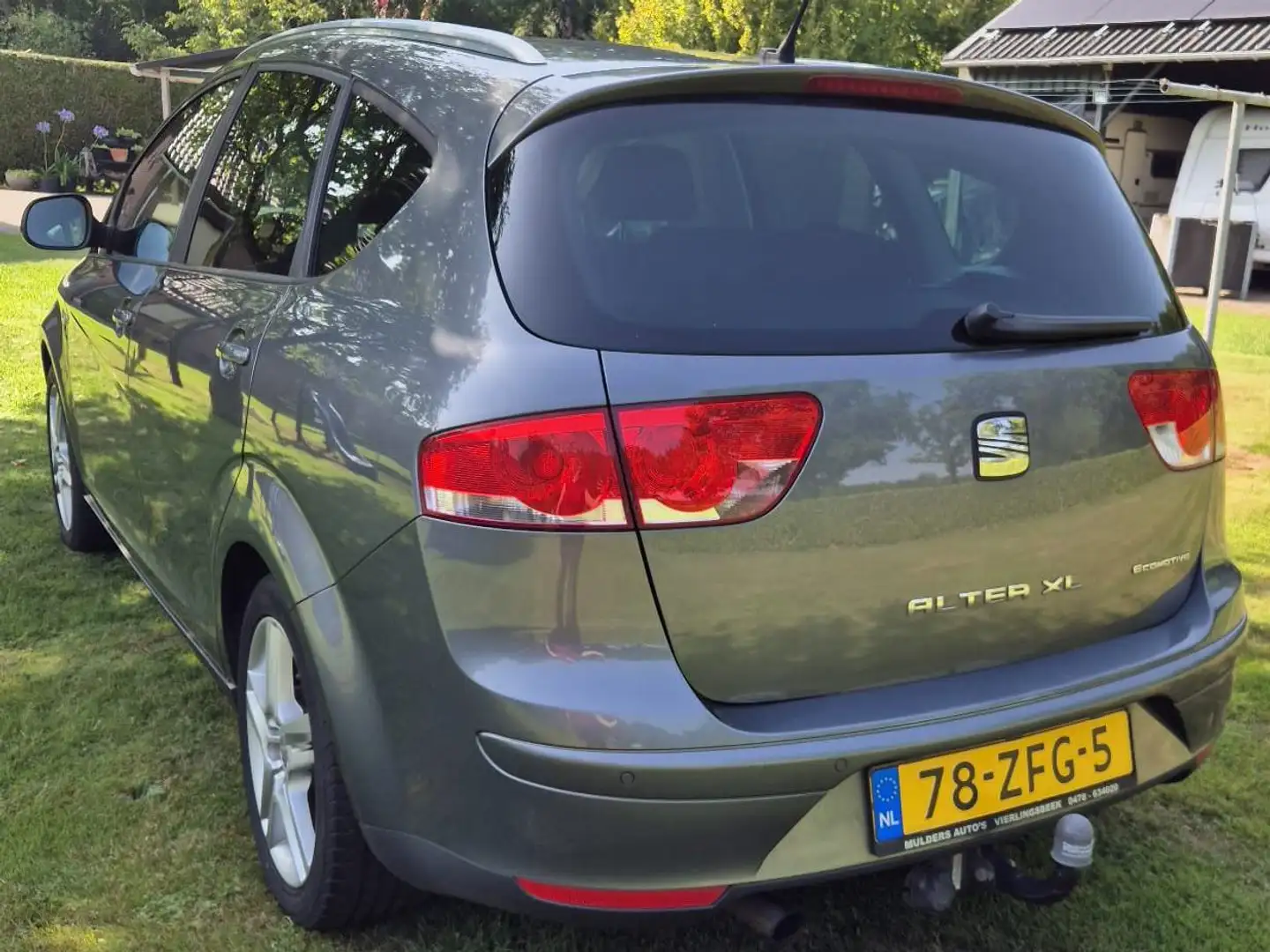 SEAT Altea XL Altea XL 1.2 TSI Eco.Bns COPA Grijs - 2