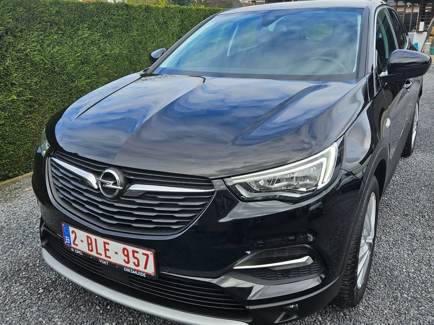 Opel Grandland X 1.5 TD ECOTEC Innovation S Noir - 1