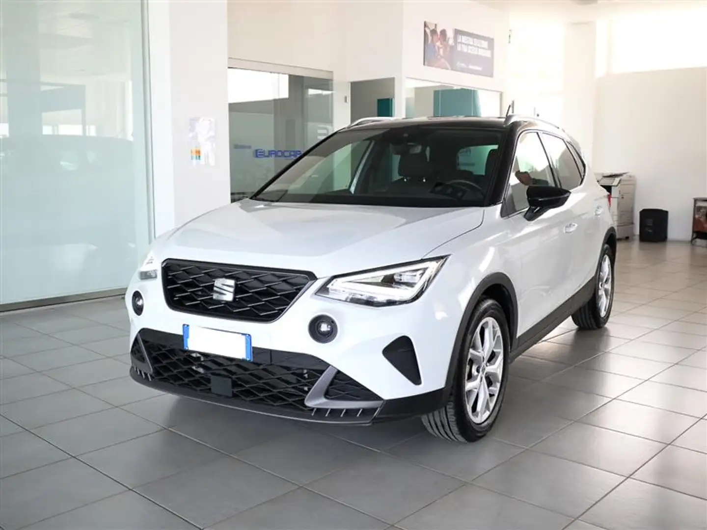 SEAT Arona FR 1.0 tsi 95cv garanzia 4 anni Blanco - 1
