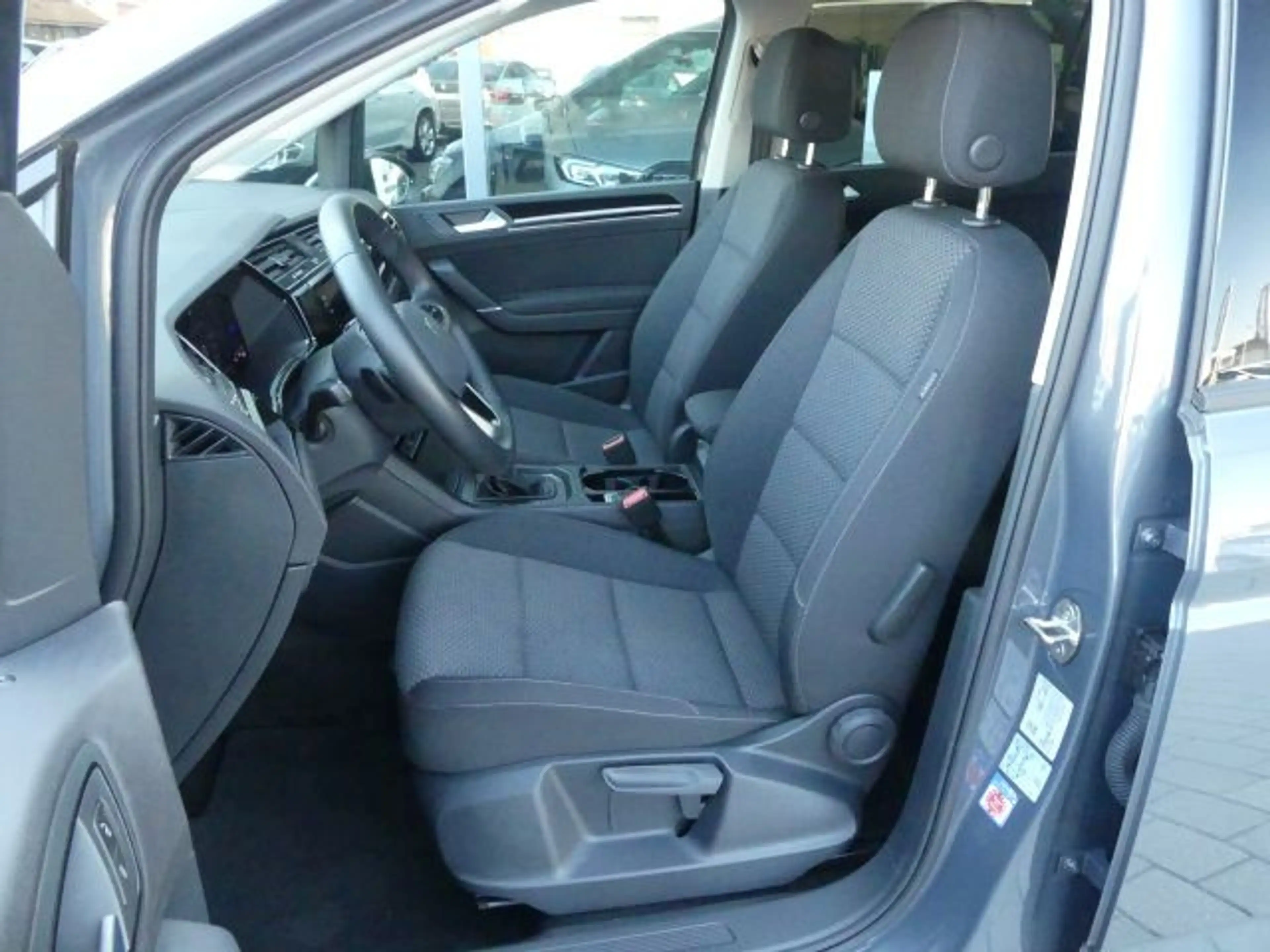 Volkswagen Touran 2.0 TDI Comf.line°ACC°AHK°Rfcam°Winterpak — photo 11