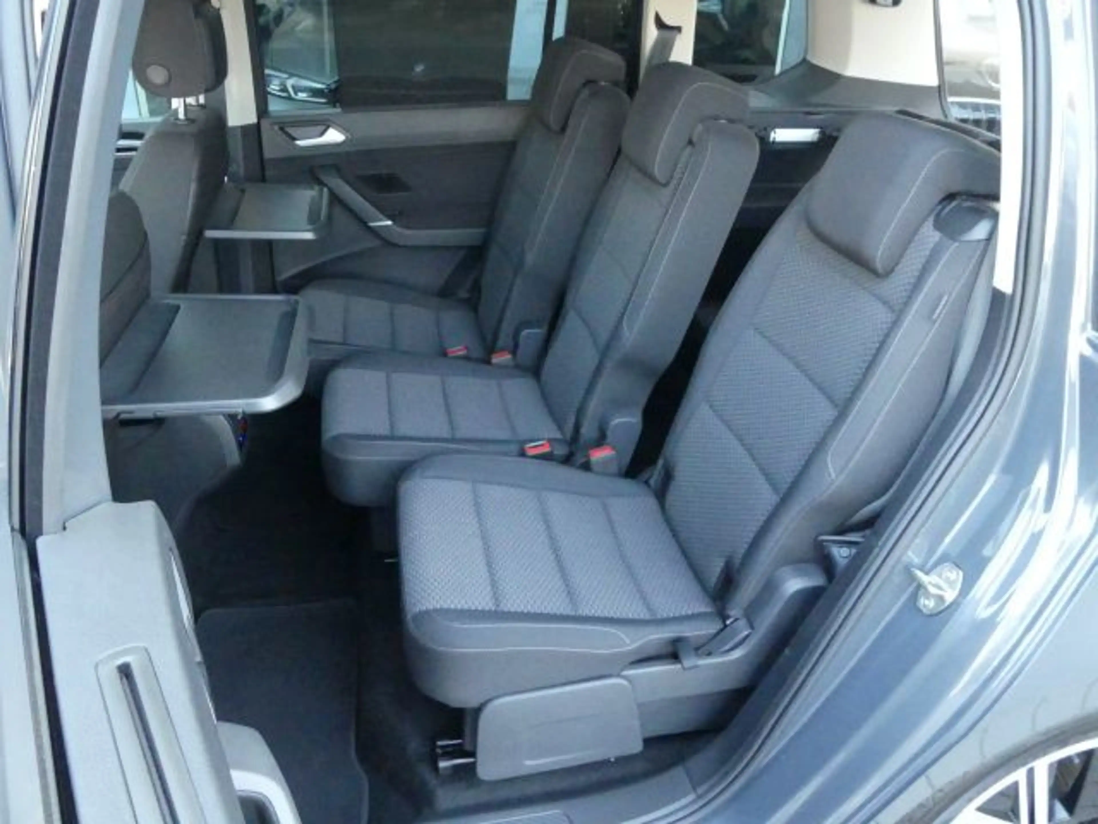 Volkswagen Touran 2.0 TDI Comf.line°ACC°AHK°Rfcam°Winterpak — photo 13