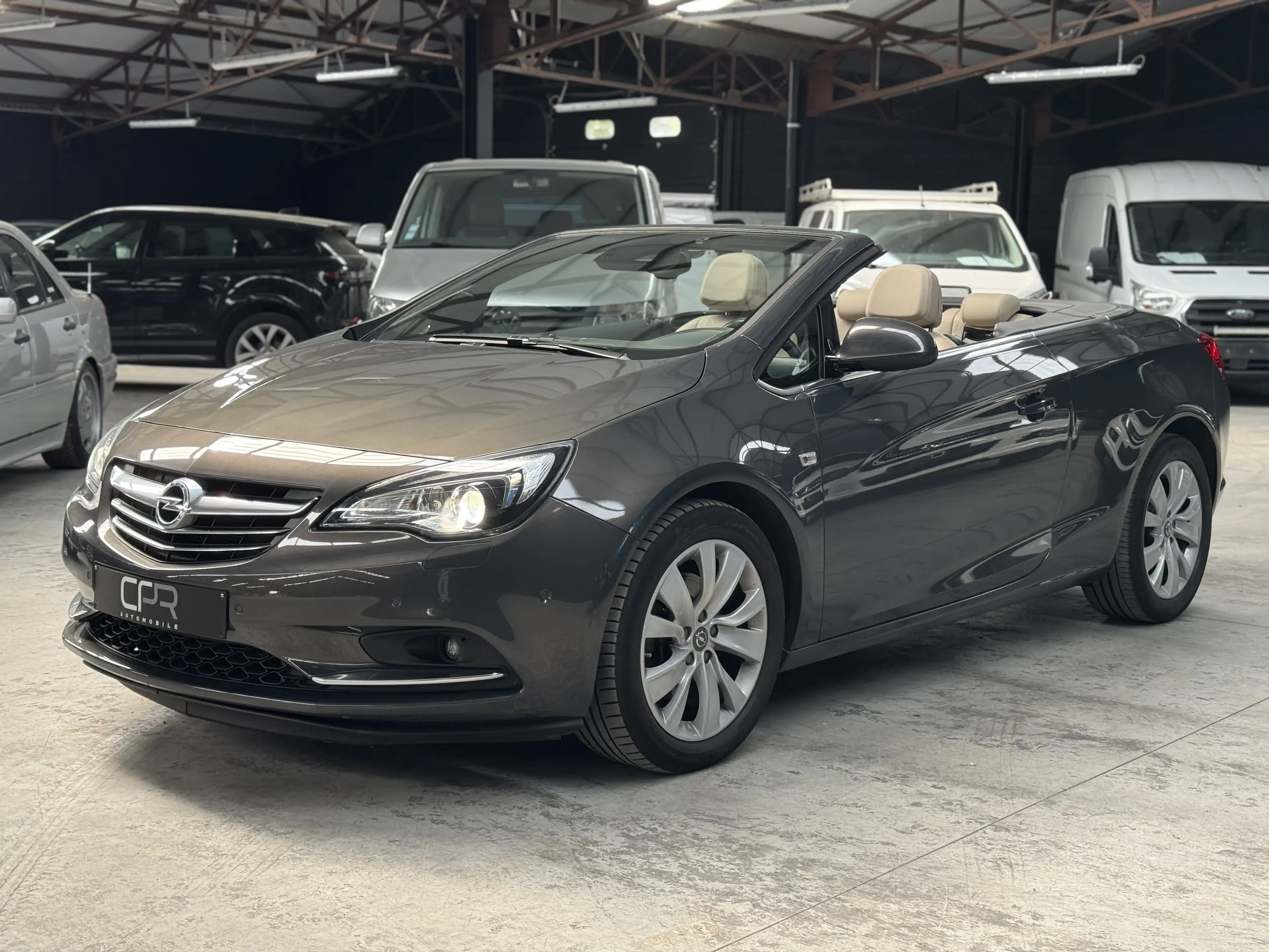 Opel Cascada 2.0 CDTi * GPS * CAMERA * CUIR CH * CRUISE * CLIM