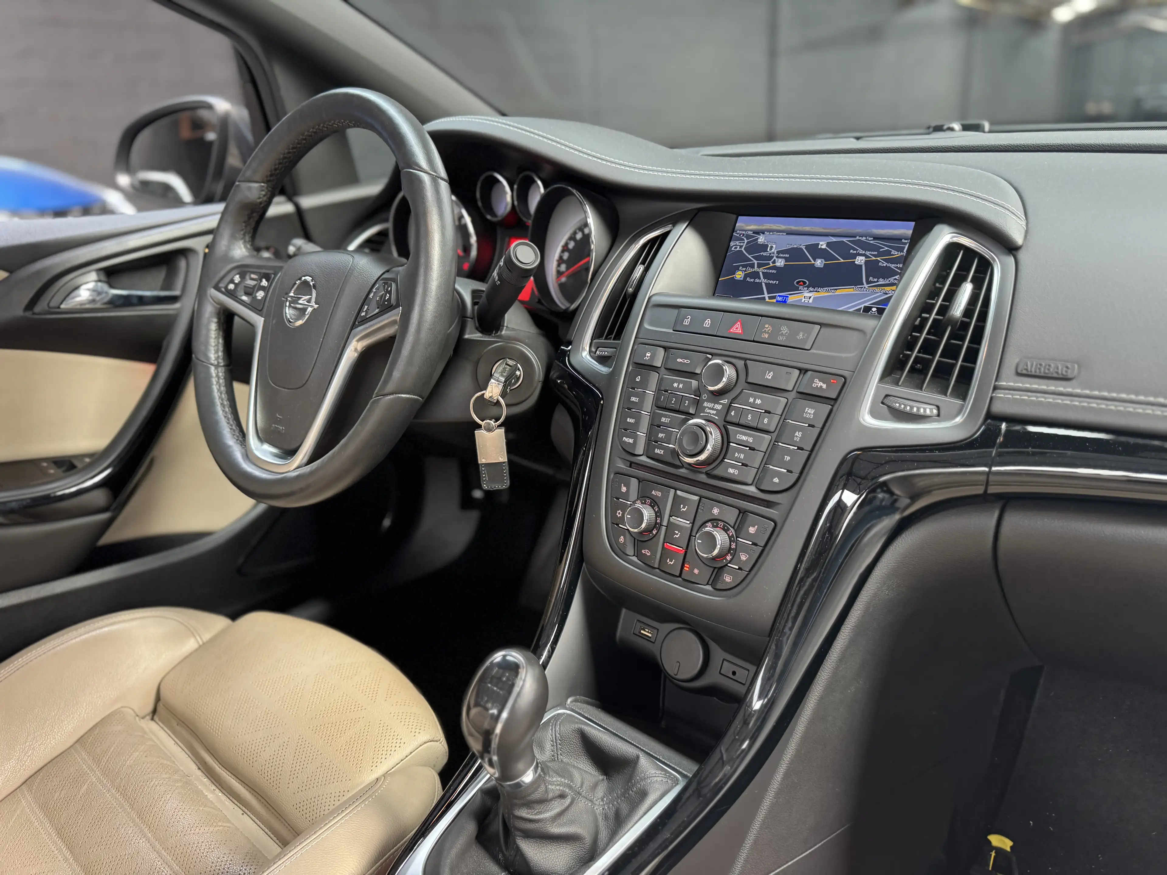 Opel Cascada 2.0 CDTi * GPS * CAMERA * CUIR CH * CRUISE * CLIM — photo 13