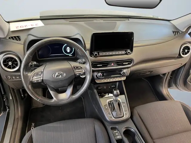 Hyundai Kona view 8