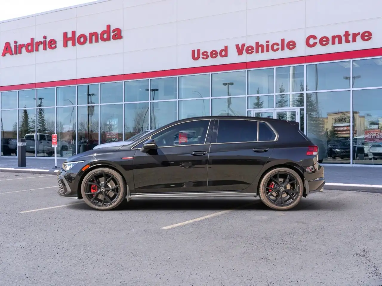 Volkswagen Golf GTI photo Volkswagen Golf GTI