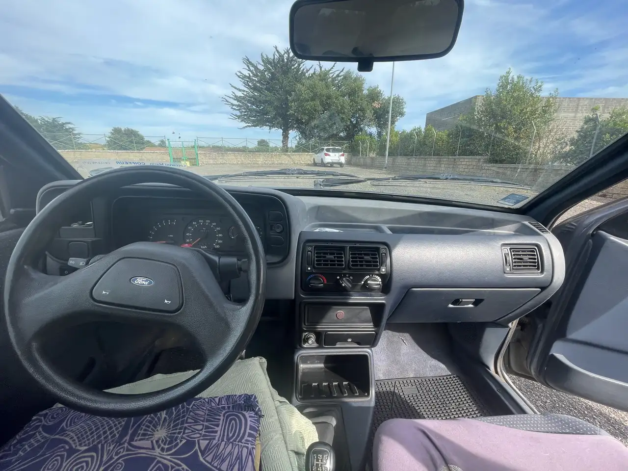 Ford Orion 1.4 Ghia 75cv 5m, foto 5