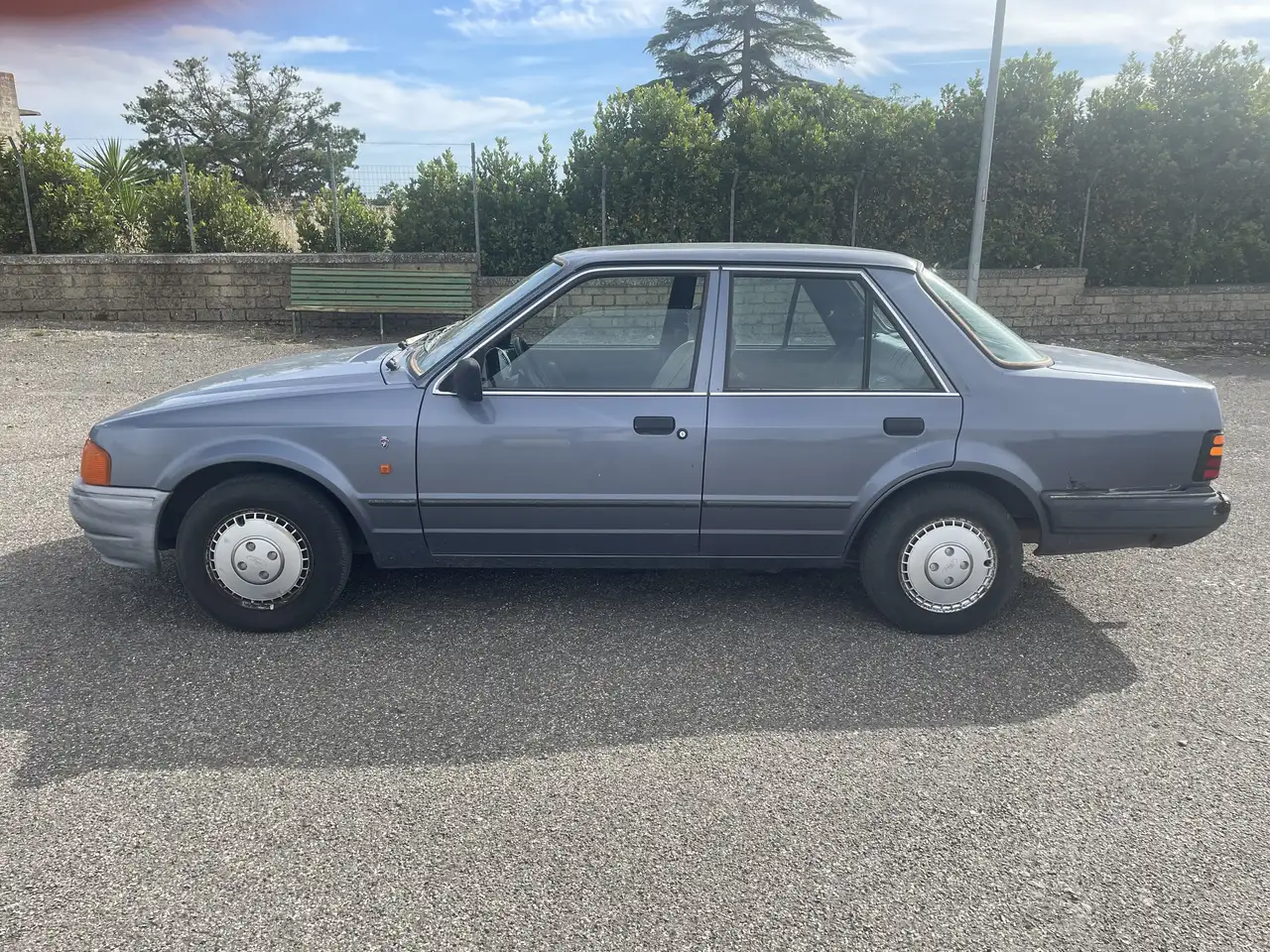 Ford Orion 1.4 Ghia 75cv 5m, foto 4