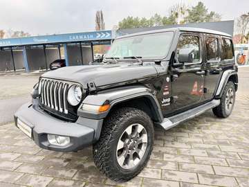 / Wrangler Unlimited Sahara