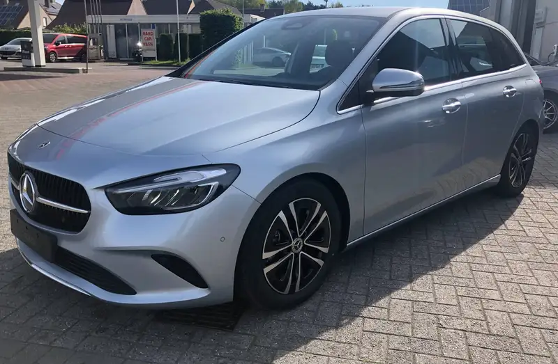 MERCEDES-BENZ Clasa B