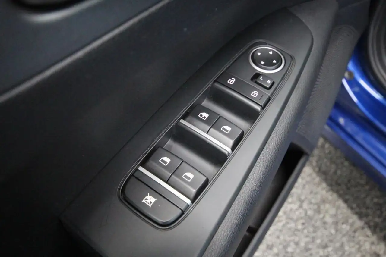 Kia Forte снимка Kia Forte