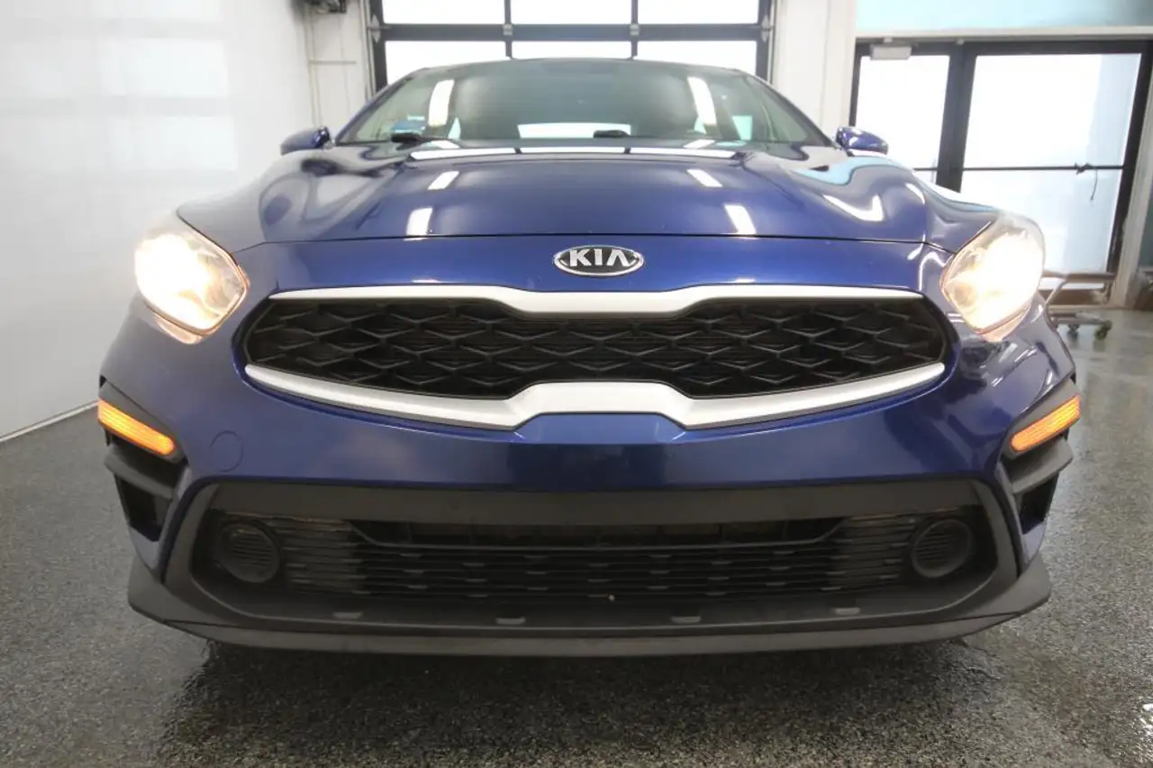 Kia Forte снимка Kia Forte