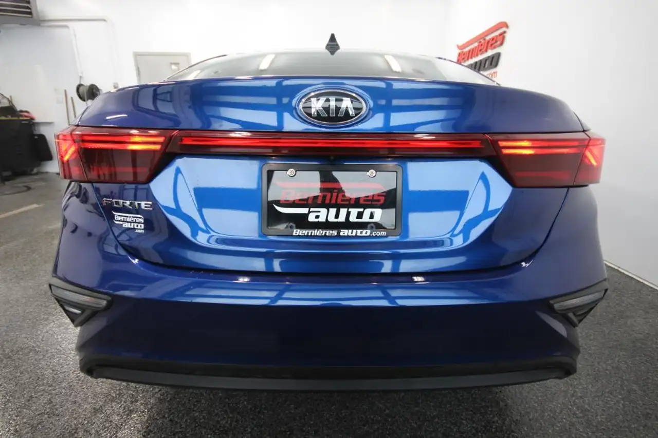 Kia Forte снимка Kia Forte