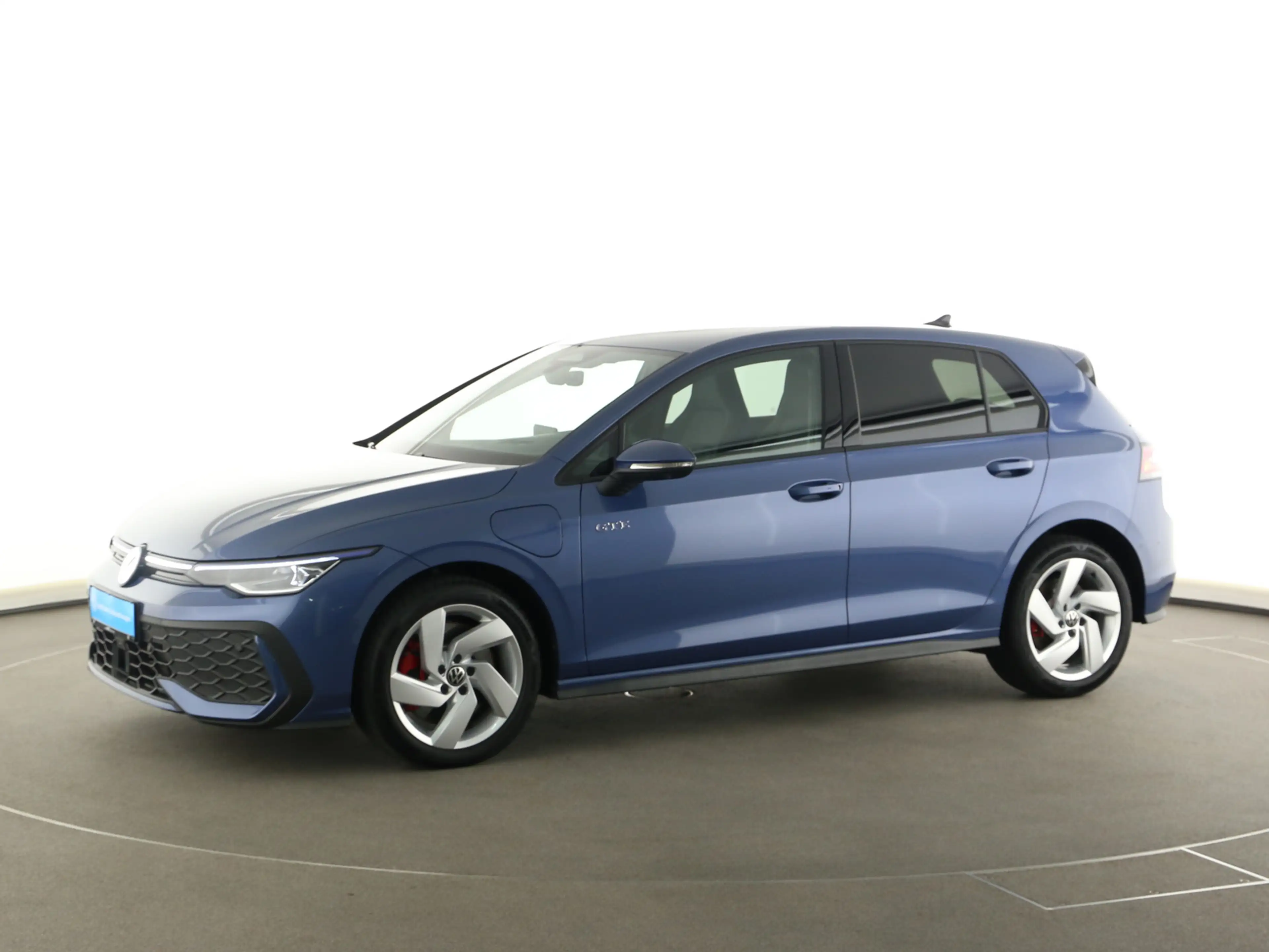 Volkswagen Golf GTE 1,5 l eHybrid DSG eHybrid 200 kW GTE — photo 5
