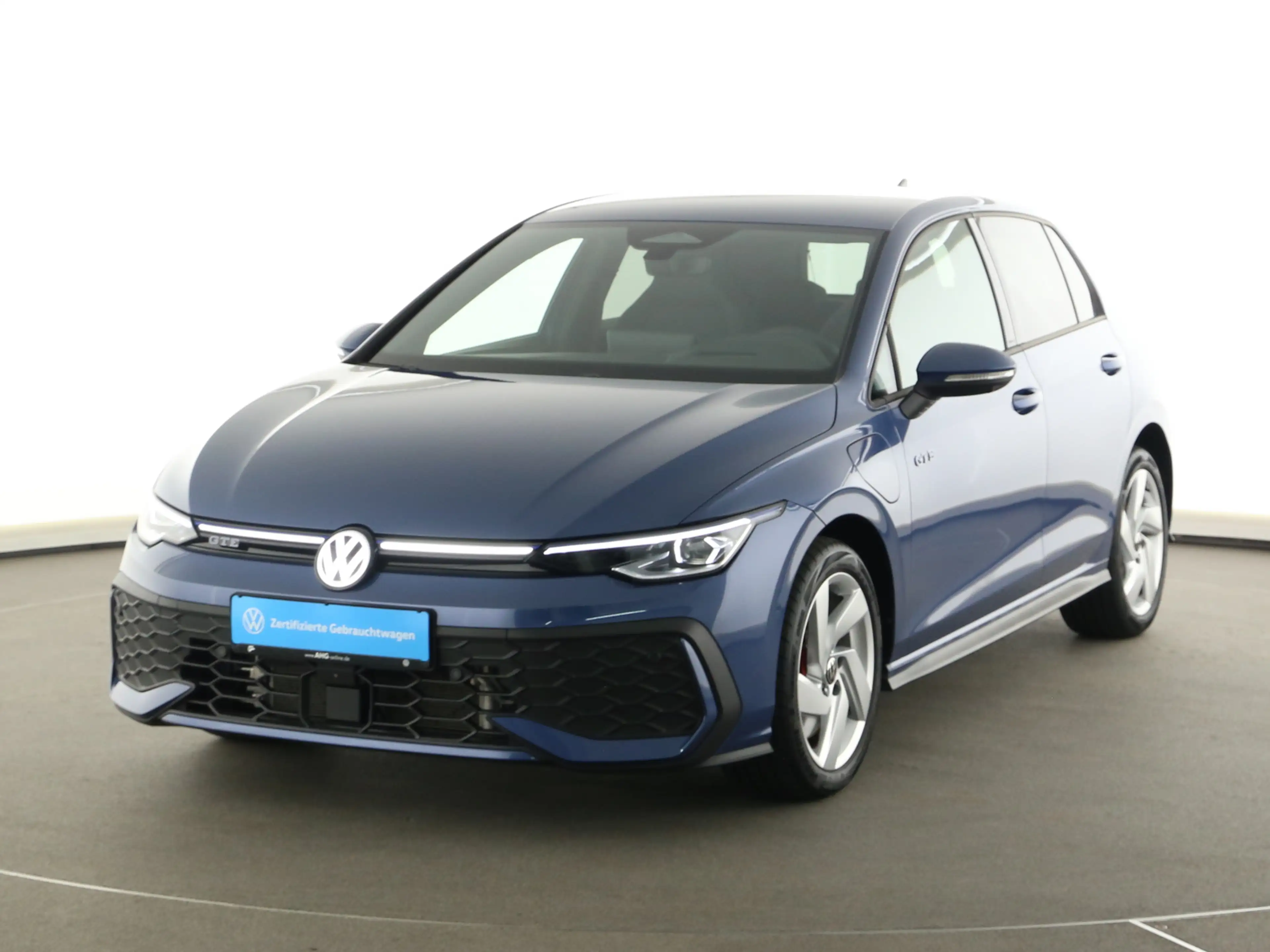 Volkswagen Golf GTE 1,5 l eHybrid DSG eHybrid 200 kW GTE — photo 2