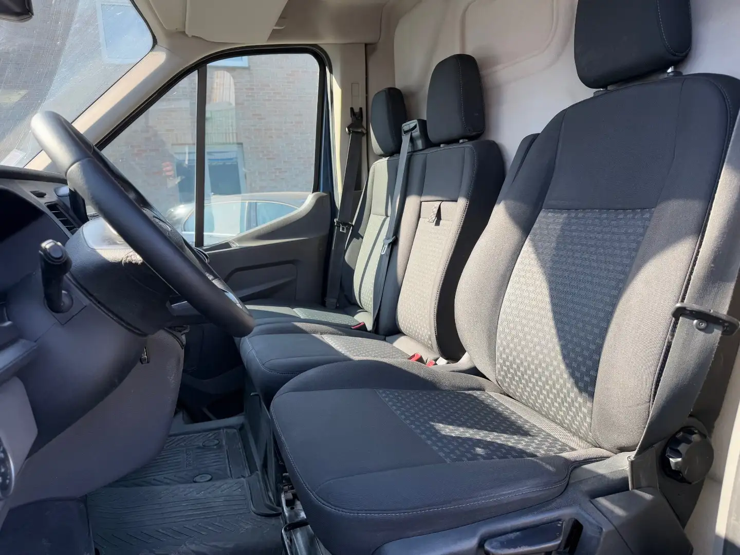Ford Transit TREND BUSINESS Azul - 2