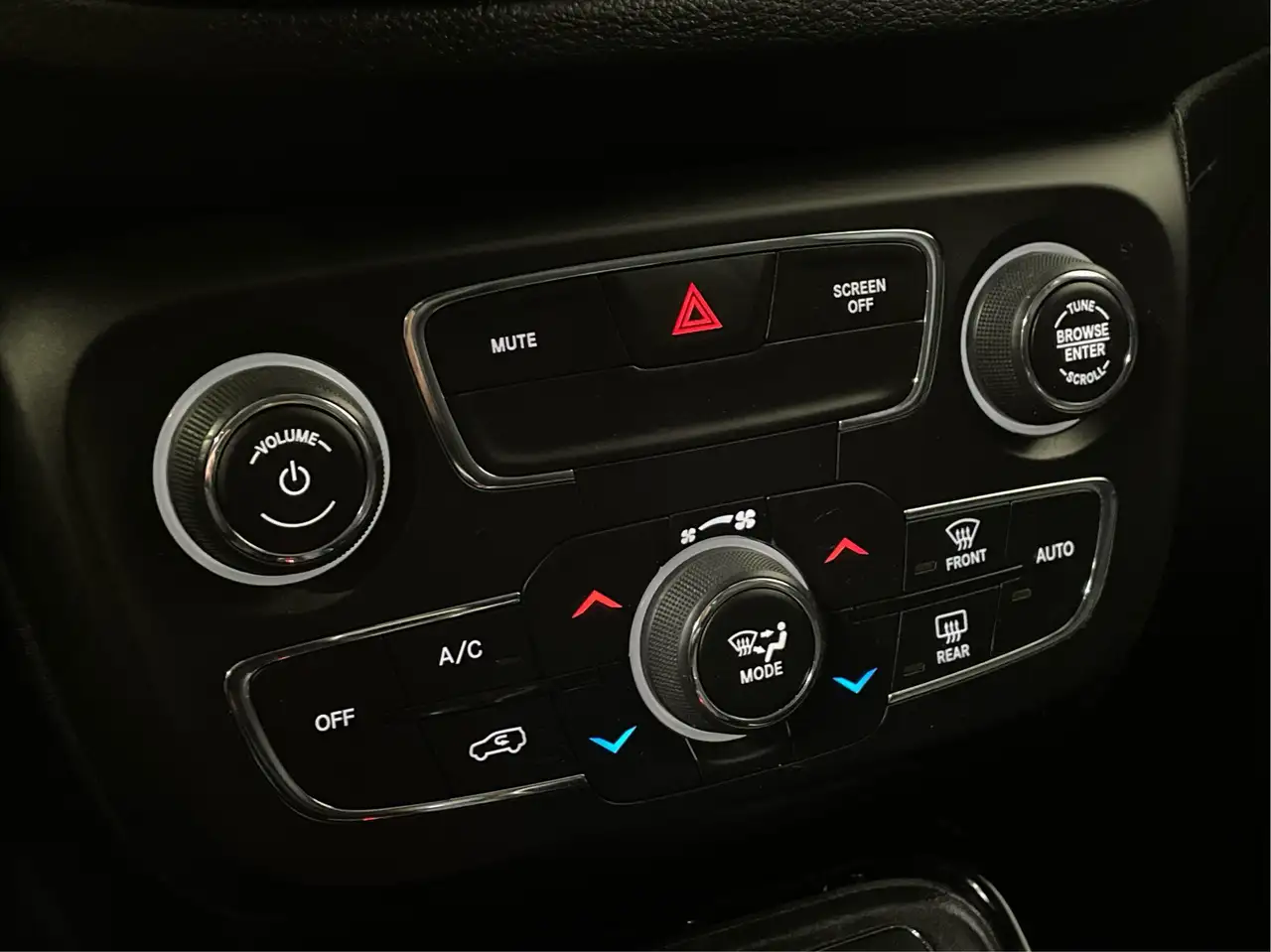 Jeep Compass снимка Jeep Compass