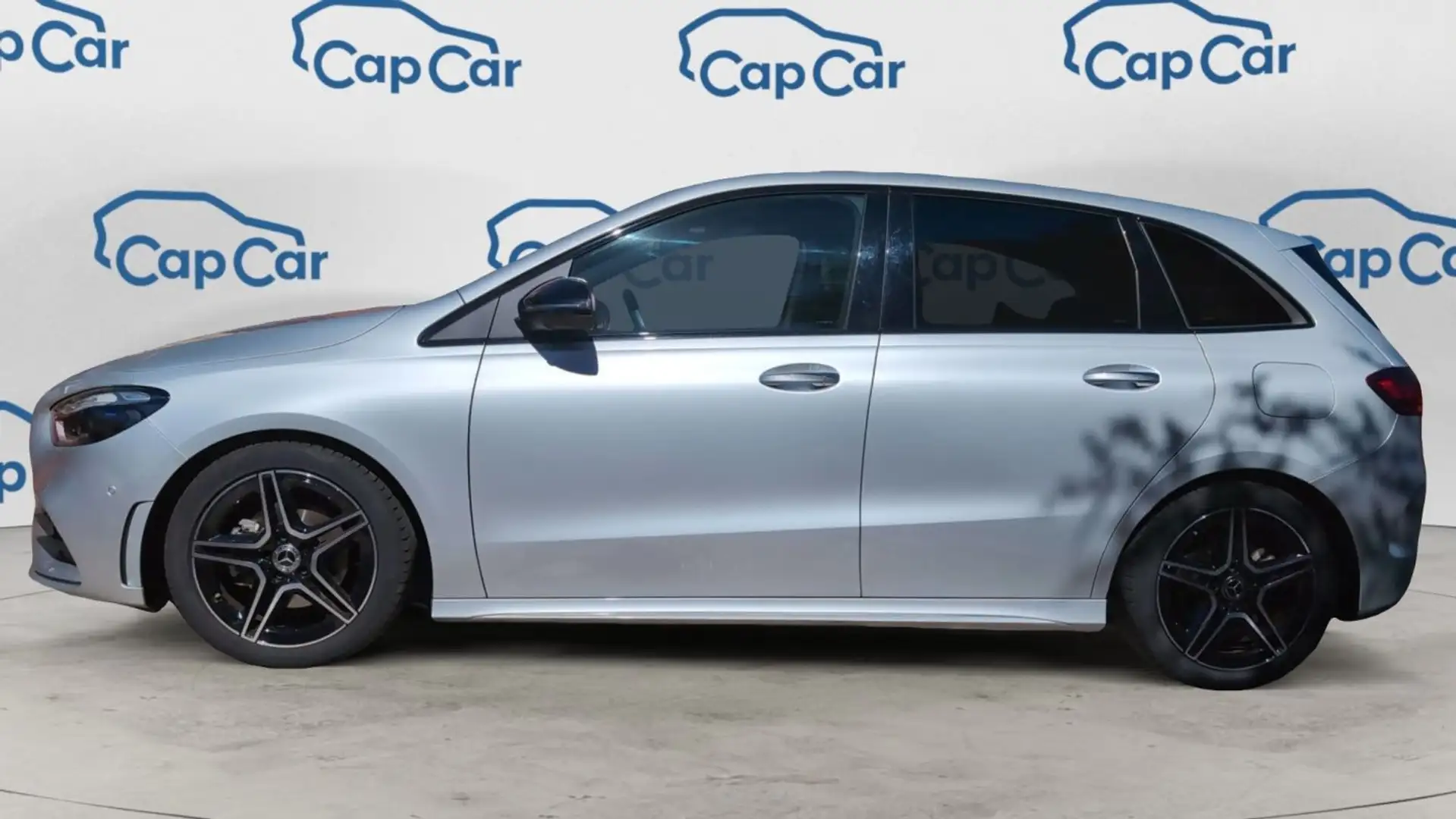 Mercedes-Benz B 200 200 163 7G-DCT AMG Line - Garantie constructeur Toit ouvrant Gris - 2