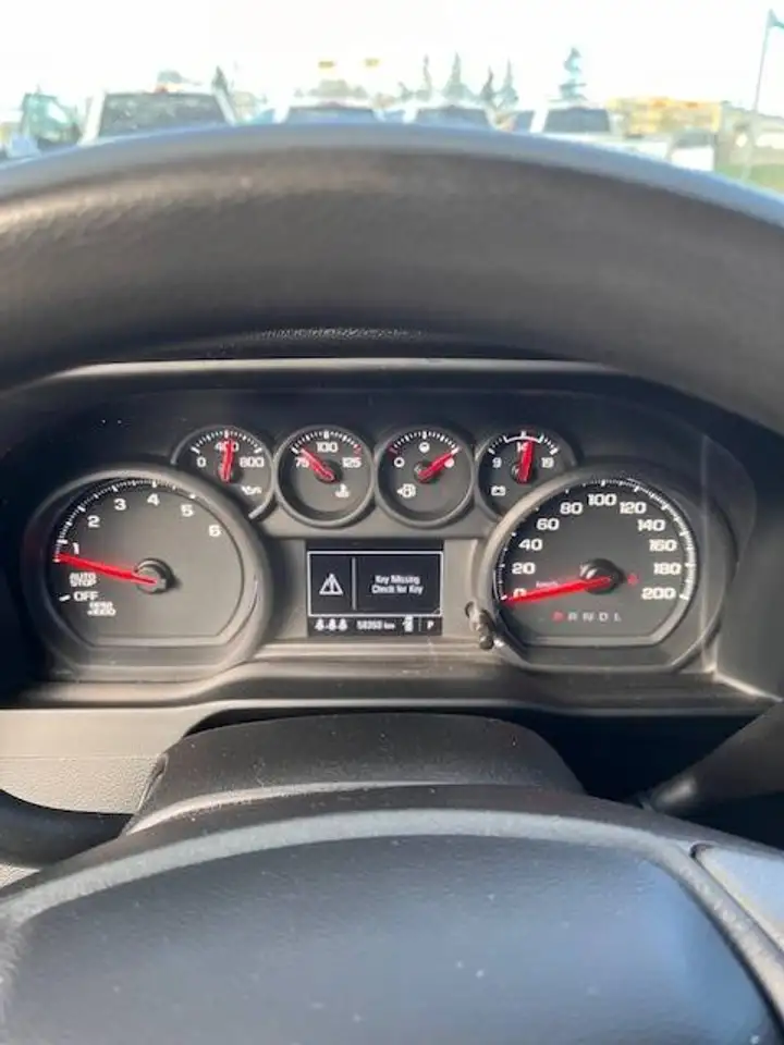 Chevrolet Silverado 1500 снимка Chevrolet Silverado 1500