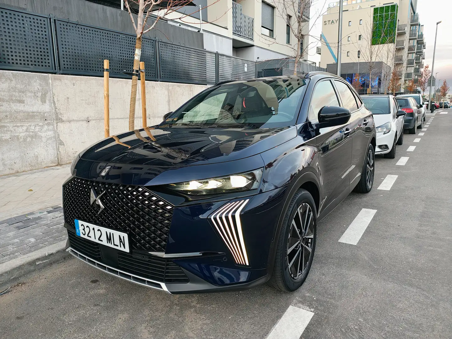 DS Automobiles DS 7 Crossback DS 7 E-Tense Opera Aut. 4x2 Opera Albastru - 1