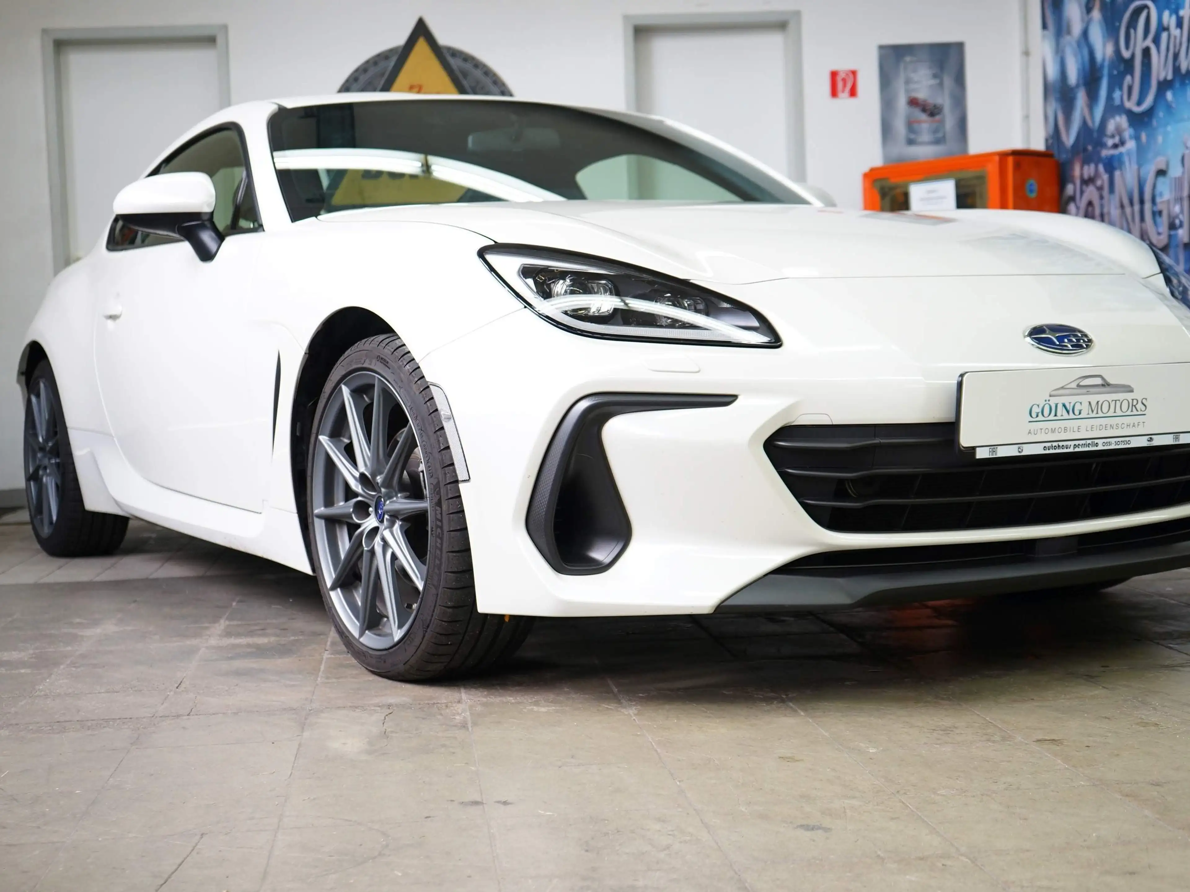 Subaru BRZ Sport Saisonfahrzeug im Originalzustand — photo 3