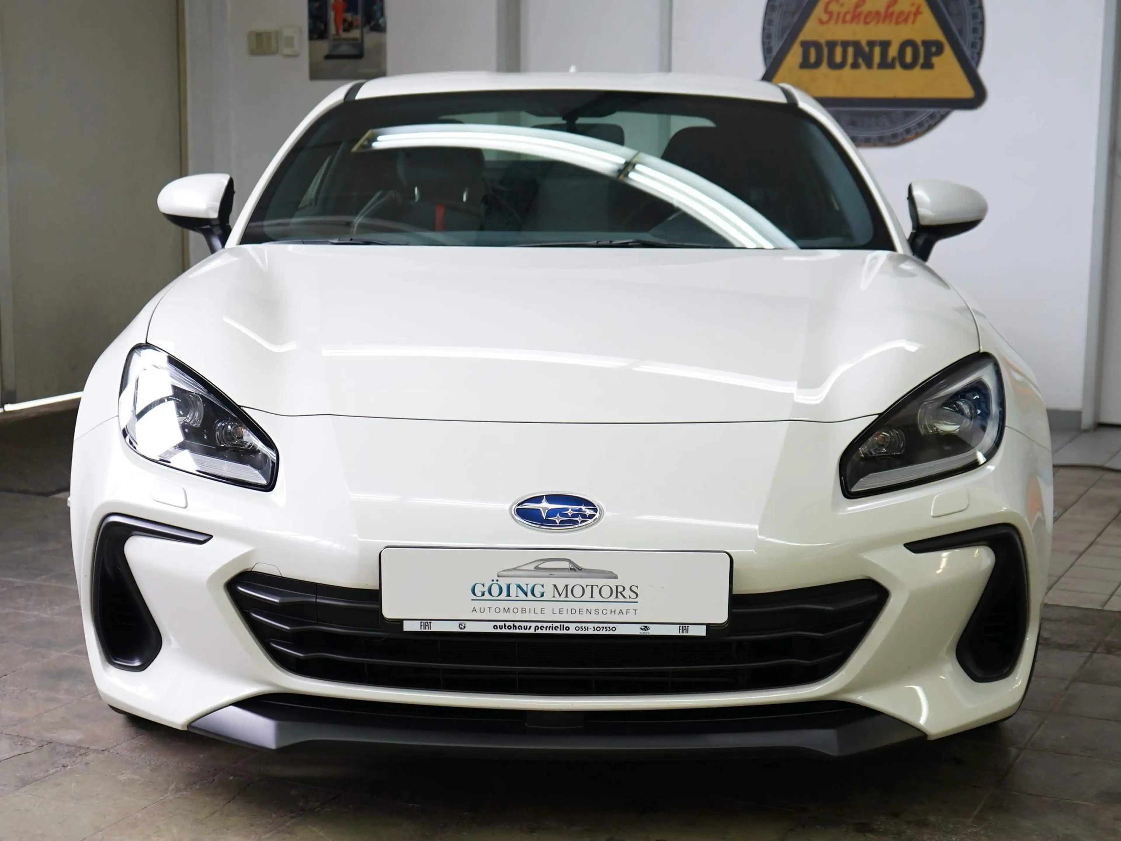 Subaru BRZ Sport Saisonfahrzeug im Originalzustand — photo 4